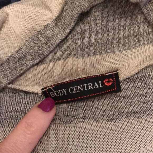 Scoop neck top - Picture 3 of 3